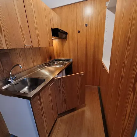 1400 Aparthotel *