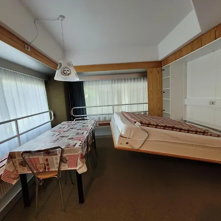 1400 Aparthotel